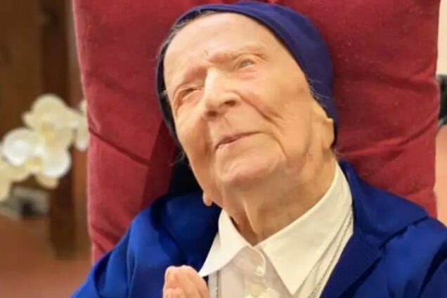 Sister Andr&eacute;