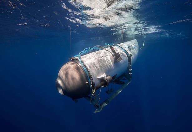 Titanic submersible 