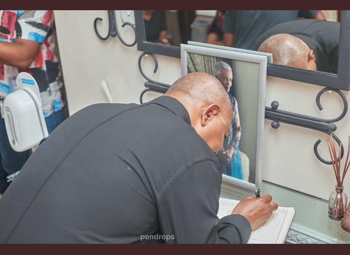 Peter Obi Pays Condolence Visit To Pastor Adefarasin Over Mom's Death (Photos)