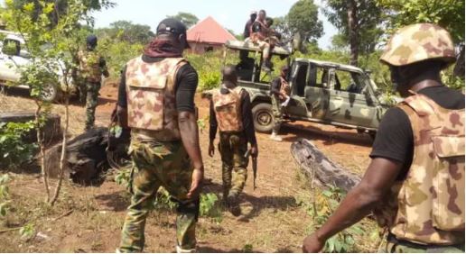 Nigerian soldiers