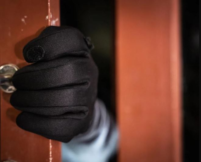 Burglaries 