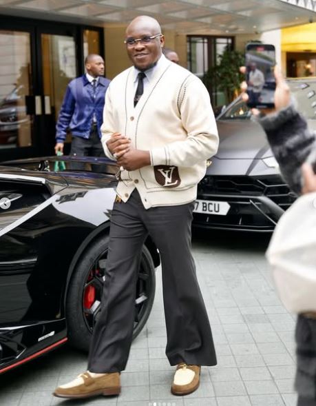 Pastor Tobi