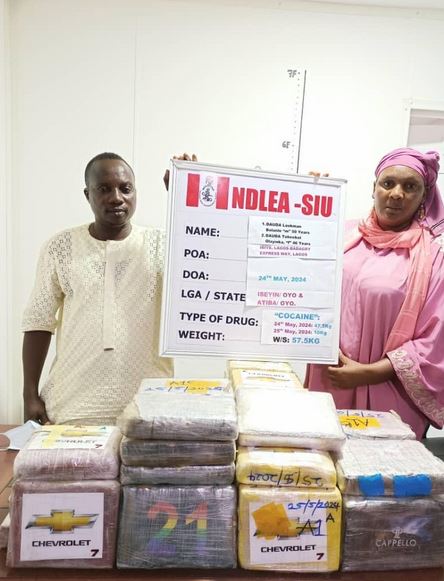 Bolanle Lookman Dauda, Olayinka Toheebat Daudah