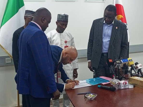 EFCC Returns Stolen $180,300, 53 Cars To Canada 1 EFCC