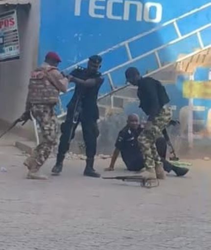 Nigerian Soldiers And Policemen