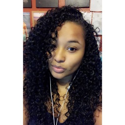 Pretty Lady Exposes Married Man Who Tried to Woo Her, Leaks Their Chats and Threatens to Expose