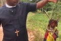 Battle Of The Gods: Drama As Pastor Engages In Physical Battle With An Oracle In Imo State (Photos)