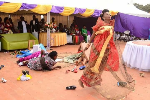 Shocking Drama As Bride Strips Herself At Her Wedding