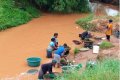 Man Shocked After Seeing Market Women Washing Vegetables In A Dirty Stream In Awka (Photo) 