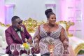Overload: Wedding Photos Of A Groom & His Plus-sized Bride 