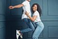 So Romantic: Pretty Lady Lifts Her Man In Cute Pre-wedding Pictures