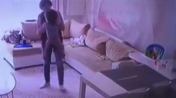 How A Wicked Nigerian Nanny Was Caught On CCTV Breaking Baby’s Knee