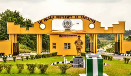 Nigerian Students Kick As Army Hands Over Arrested Ogun University Students To Anti-graft Agency, EFCC