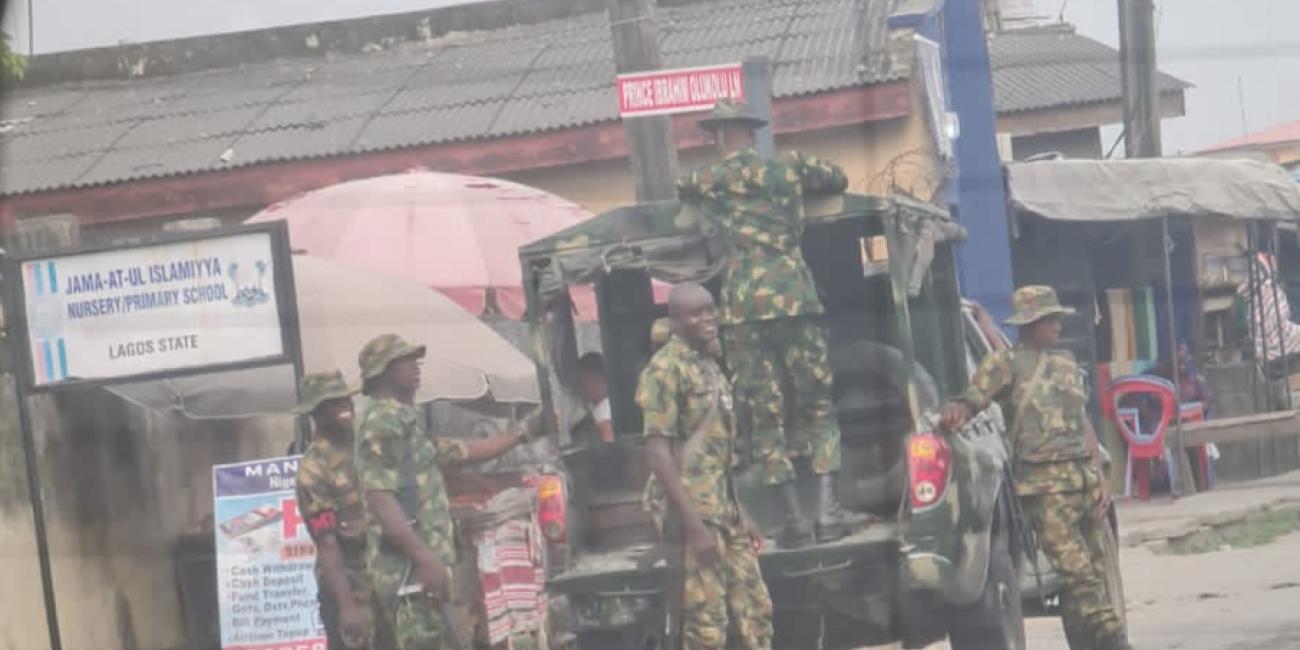 Nigerian Soldiers Invade, Lay Siege To Lagos Community Over Chieftaincy Tussle