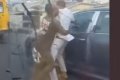 Bus Conductor and Passenger Exchange Blow In Broad Daylight (Video)